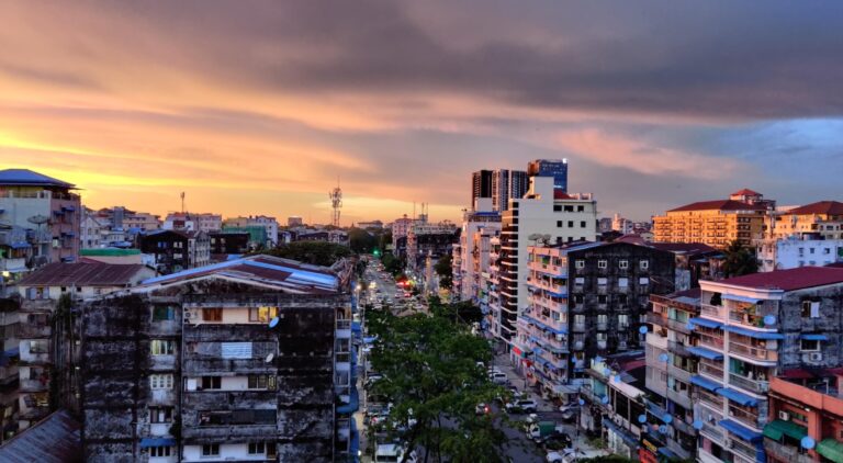 nyi-wai-yan-S_7obNaYey8-unsplash