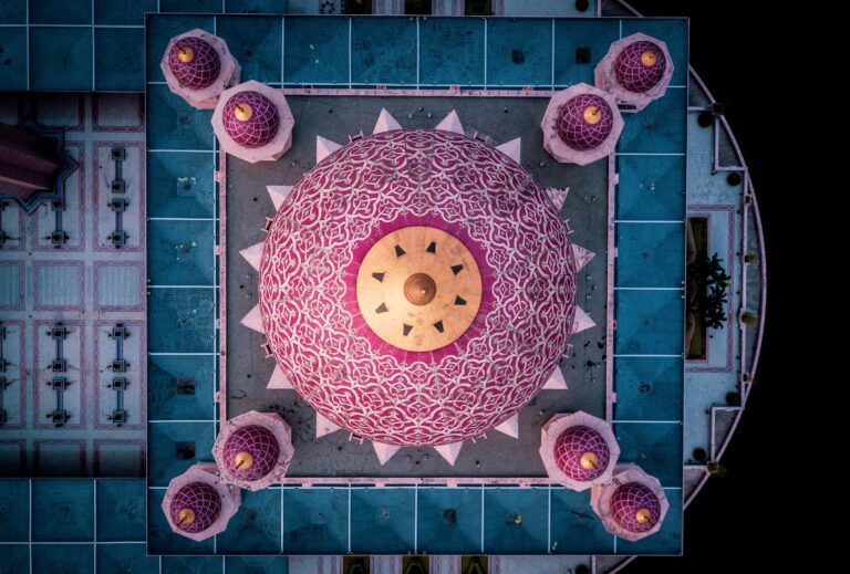 nazarizal-mohammad-hSWWJJReYtY-unsplash